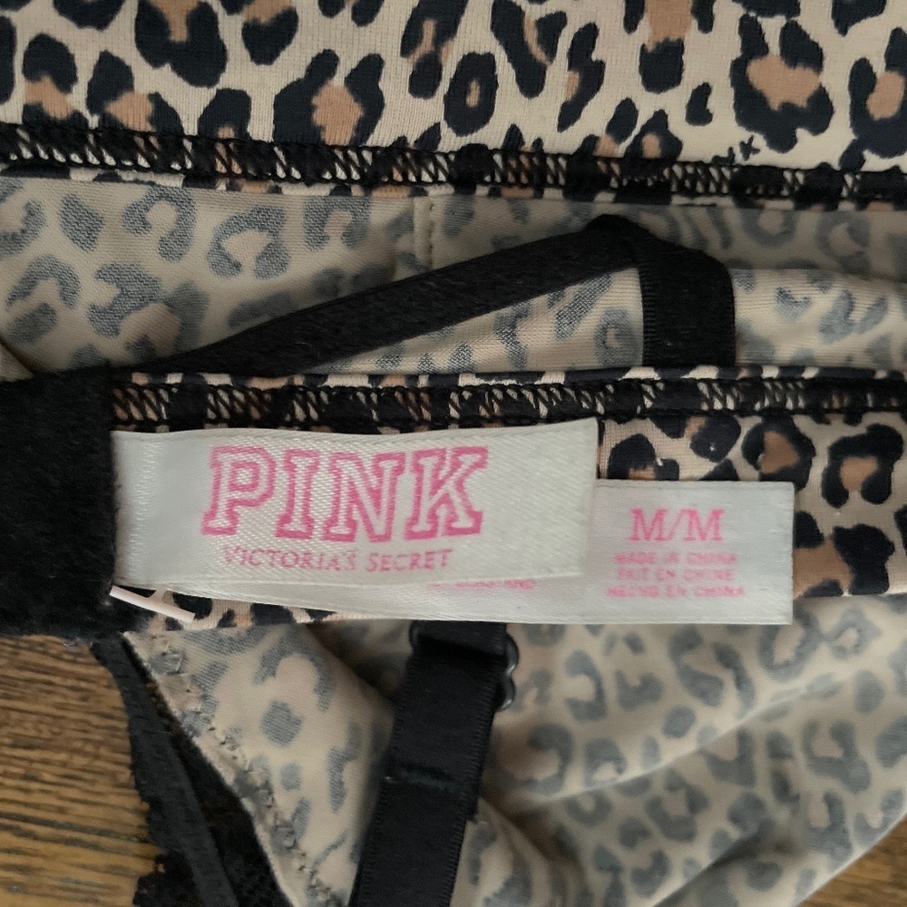 Victoria’s Secret PINK Unlined Plunge Bralette Lace Bra Black Animal Print M - Picture 6 of 10